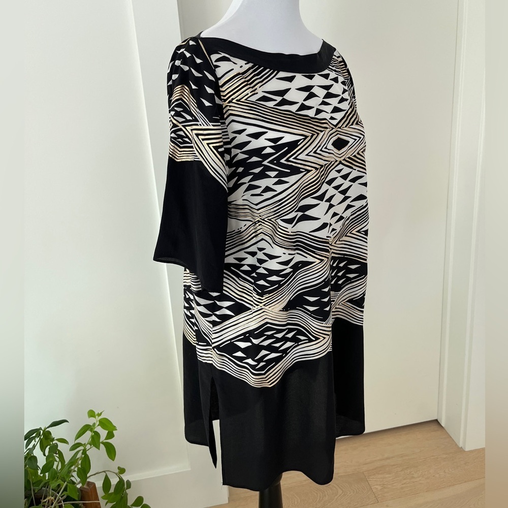 DONNA KARAN New York Silk Tunic Boatneck Metallic Geometric Design Day to Night